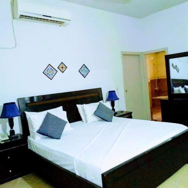 Pyramid International Guest House 伊斯兰堡 外观 照片