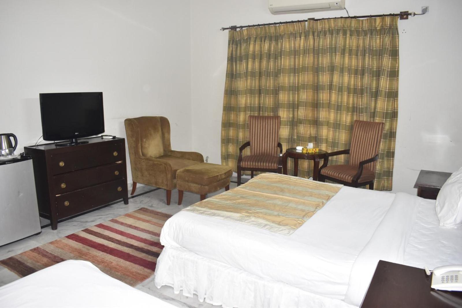 Pyramid International Guest House 伊斯兰堡 外观 照片